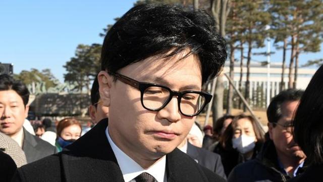 국힘 지지율 한동훈 제명 후 하락, 여당과 격차 다시 오차범위 밖