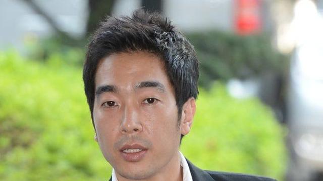 ‘미성년 성폭행’ 고영욱 “13년간 실업자, 우리 개들 사룟값 벌 방법 없나” 토로