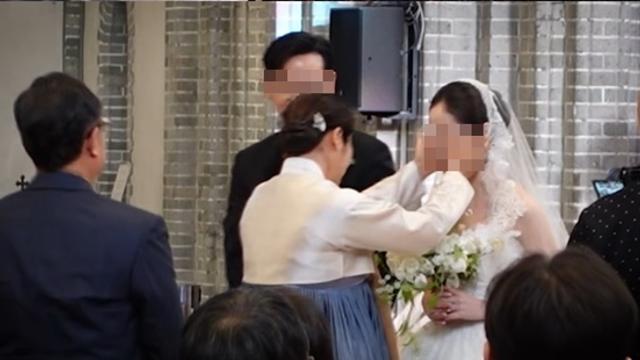 최유라, 붕어빵 美 명문대 아들 장가 보냈다…며느리 안고 '울컥' (헤이유라)