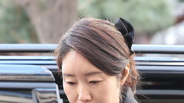 강선우 2차 조사 11시간 만에 종료…경찰, 구속영장 검토