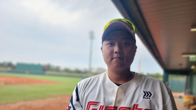 '이대호 후계자'가 이대호에게 받은 응원...한동희 