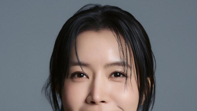 ‘정우♥’ 김유미 FA 시장 나왔다…에스더블유엠피와 전속계약 종료