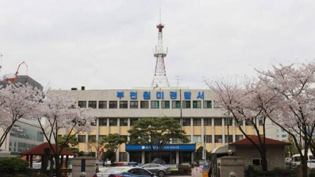 흉기 들고 길거리 배회한 10대 입건