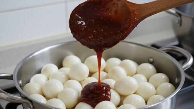 메추리알에 간장 대신 '이것' 넣어보세요…가족들이 맨날 해달라 조릅니다