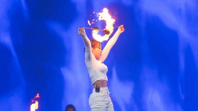 비타오걸, 경악할 퍼포먼스 불쇼…적우까지 눈물 (미스트롯4)