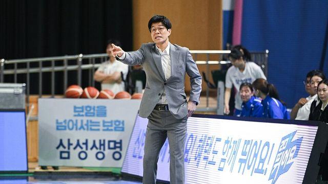 '대패 후 대승' 하상윤 삼성생명 감독 