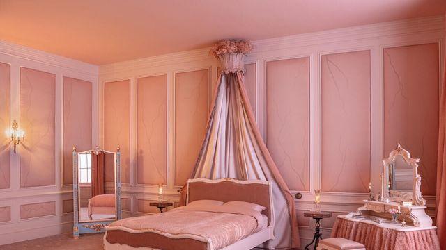 '폭풍의 언덕’ 속 캐시 침실에서 영화 같은 하룻밤 체험 기회 잡자