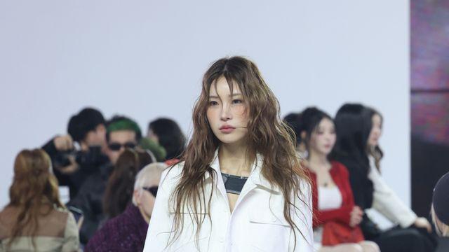 “故 최진실 유전 확실”…최준희, 패션위크 ‘모델’ 눈도장 쾅 [IS하이컷]