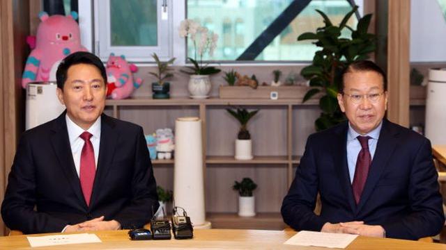 오세훈·권영세, ‘용산 1만호’ 불가 방침…“할 수 있는 모든 걸 할 것”