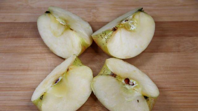 '건강에 좋다고 알려진 과일이지만..' 의사들의 공통적인 경고, 한순간에 '독사과' 될 수 있는 사과 섭취 방법