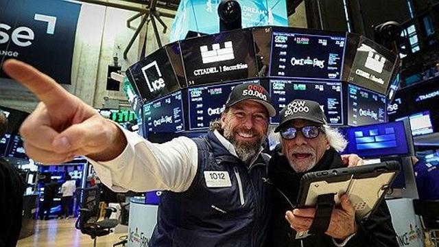 뉴욕증시 다우지수 사상 첫 50,000 돌파, 한국증시 회복 기대