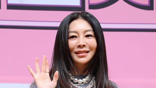 '63세' 황신혜, '성형설' 직접 입 열었다…