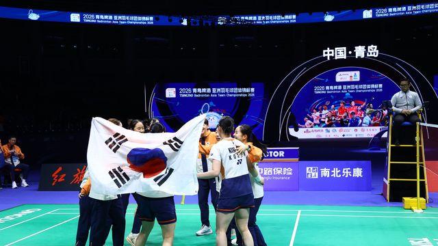 박주봉+안세영 '월클 케미' 폭발!…사상 첫 아시아 제패 이끌었다→'배드민턴 여제'가 웃는다