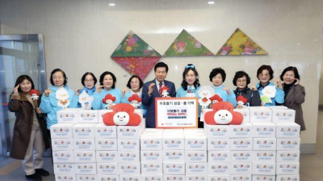 임영웅 이름으로 모인 떡국 떡 200박스, 어디로 갔나