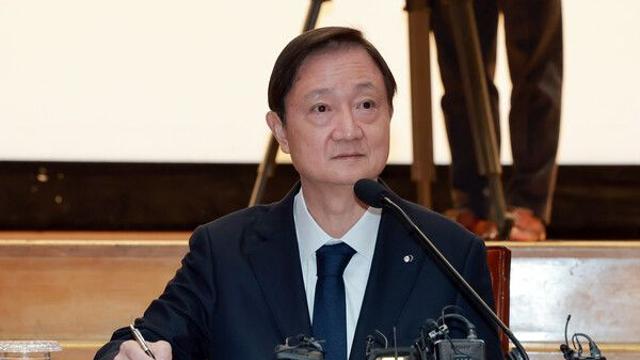 이찬진 금감원장 “빗썸 오지급 사태 전산 구조적 문제“