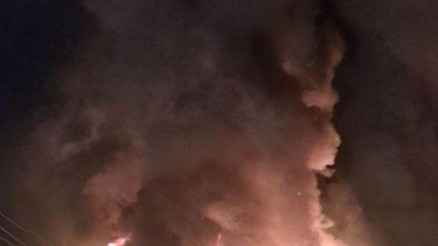 평택 청북읍 솜 공장서 화재… 소방 인력 80명 투입해 진화 중