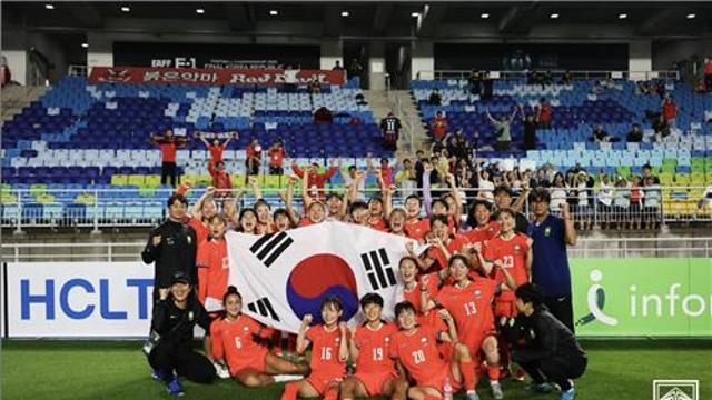 지소연 등 여자축구 대표, 비즈니스석 타고 아시안컵 출전