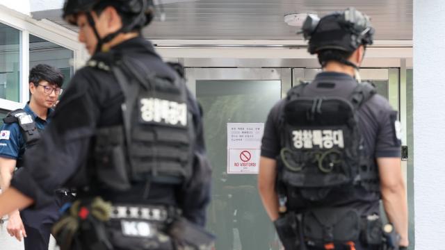 패스트푸드점 폭발물 자작극 벌인 배달기사 2심도 징역 2년 8월