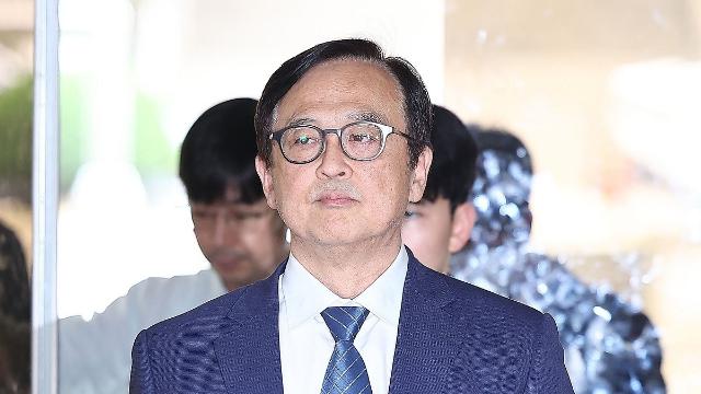 '삼성전자 기밀유출' 안승호 전 부사장 1심서 징역 3년