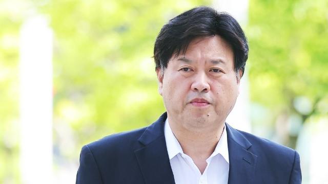 검찰, '김용 재판 위증교사' 이재명 캠프 관계자 징역 2년 구형