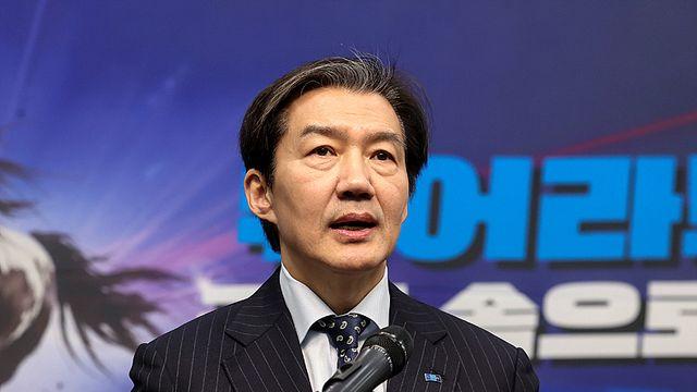 조국, 민주당 ‘통합추진준비위’ 구성 수용⋯깔린 셈법은?