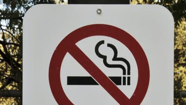 “집에서 담배 핍니다” 공지문 확산…아파트 커뮤니티 ‘역풍’ 부른 한 줄