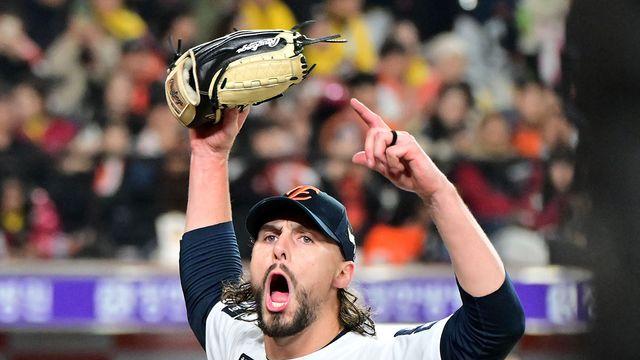 '대전 예수' 와이스, 오랜만에 희소식!…'前 에이스' 공백 지울 '핵심 자원' 떠올랐다