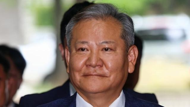 ‘징역 15년 구형’ 이상민 전 장관 오늘 1심 선고…재판 생중계