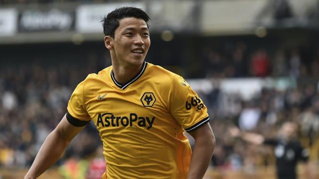 '8억 페라리 방치' 황희찬, 갑질 논란의 중심에... 