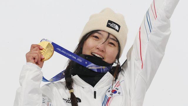 [2026 밀라노] '와 미쳤다' 최가온 대역전극!…18세 고교생, 한국 스키-스노보드사 첫 올림픽 금메달 쾌거! (종합)