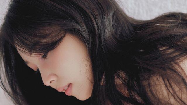 감성 보컬리스트 권진아, 봄의 작약처럼 풍성한 감성 무대.. 4월 단독 콘서트