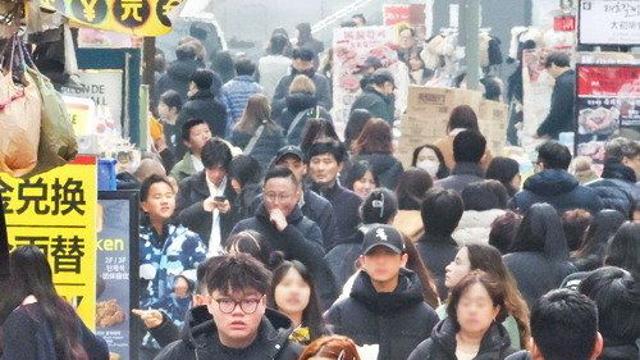 요즘 명동 길거리 근황