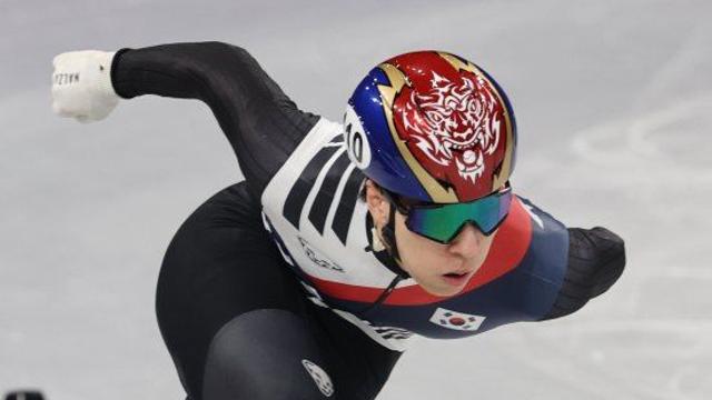 2018년 실격→2022년 실격→2026년 실격…1000m 세계기록 보유자인데→황대헌 안 풀린다, 안 풀려! [밀라노 현장]