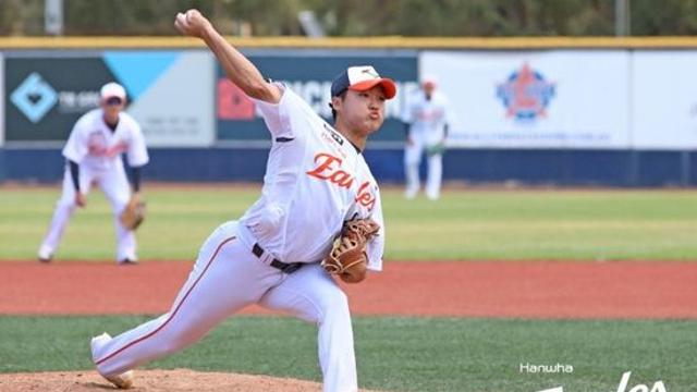 류지현 감독 '호주 직관' 왔는데…정우주, 13일 멜버른전 선발 등판→2이닝 3피안타 2볼넷 1실점 '흔들'