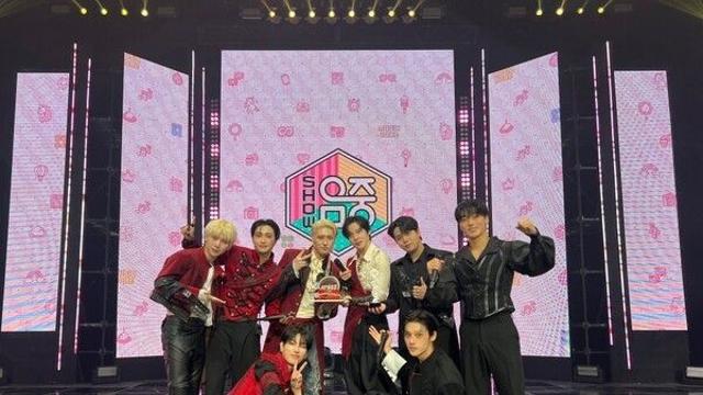 에이티즈, ‘Adrenaline’으로 데뷔 첫 ‘음중’ 1위…파죽지세 3관왕