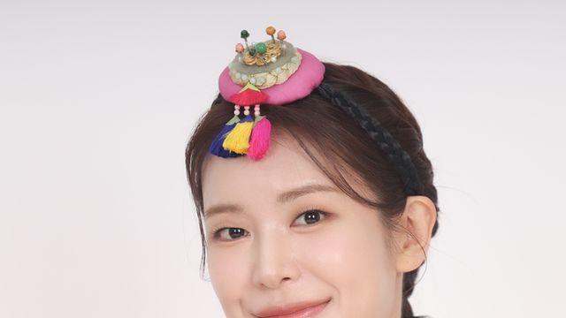 [단독] 정유진 “‘휴민트’로 설 연휴 관객과 만나… 기대 부응하는 배우 되고파” [한복인터뷰]