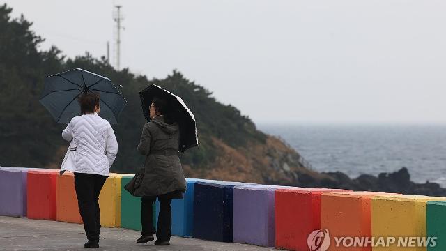 대구·경북 대체로 흐려…비 또는 눈