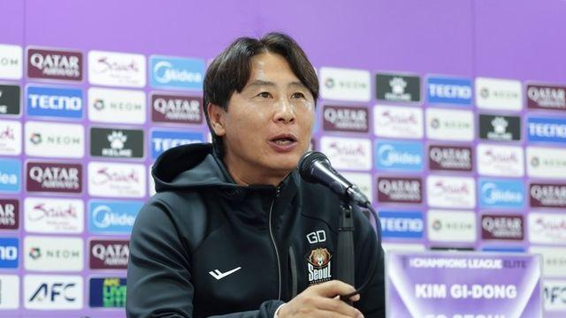 [ACLE 인터뷰] “자력으로 16강 올라가고 싶어” 서울 김기동 감독의 각오…“짧은 시간 심기일전해서 준비했다”