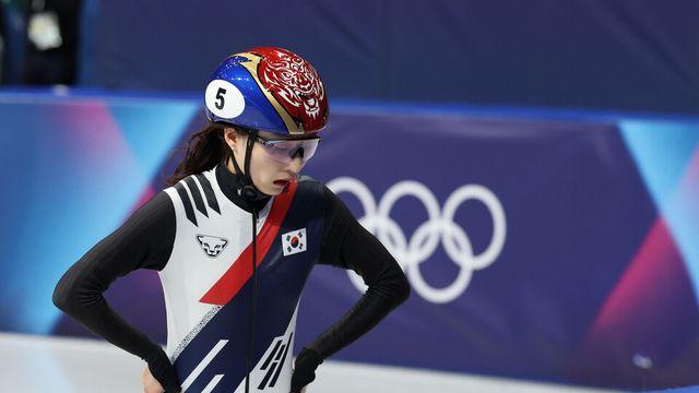 “아쉽지만 내가 부족”… 최민정, 여자 1000m 메달 불발 뒤 남은 2종목 반전 각오