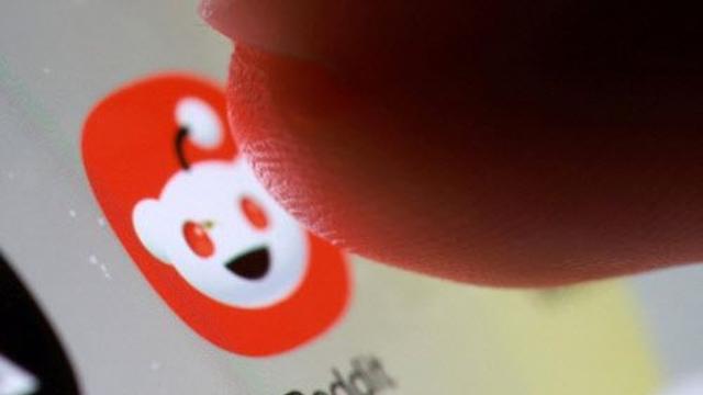 레딧, AI에 잡아먹힐 줄 알았는데…