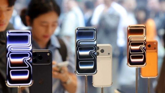 아이폰이 접힌다···첫 폴더블, 예상 스펙 총정리