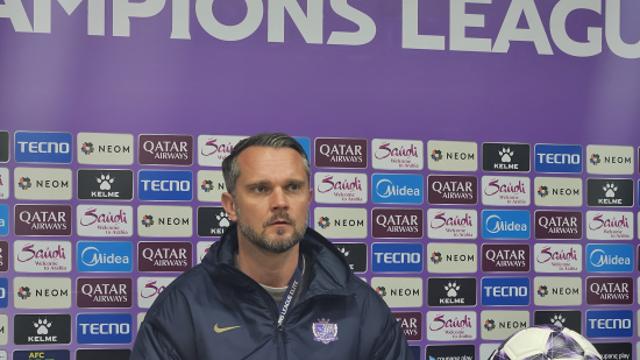 서울 상대 '극장 무승부' 히로시마 가울 감독 