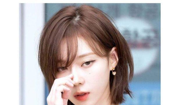 와꾸 대결.. 윈터 vs 미연 누가 더 이쁜가요?