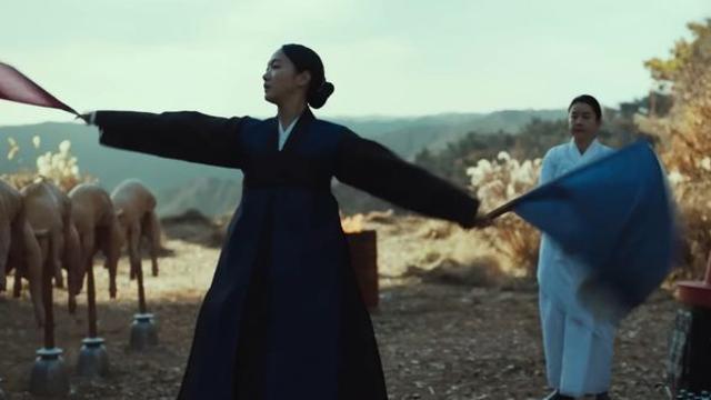 연휴 시간 순삭…필수 시청 K-오컬트 영화 5 (+볼 수 있는 곳)