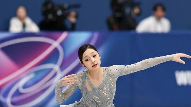 [밀라노 동계올림픽] ‘포스트 김연아’ 신지아, 프리 출격…점프 실수에도 멘털甲
