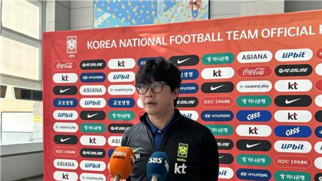 신상우 여자축구대표팀 감독 