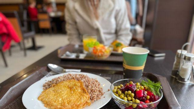 美 음식점들 1인분 ‘슬림화’…물가상승·GLP-1 확산에 식탁이 달라졌다