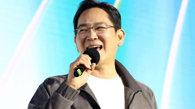 삼성전자 주식 사야겠다…제이피모건 제치고 글로벌 시총 '14위' 진입