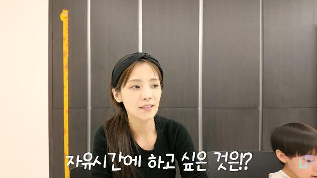 문희준♥소율, '혈소판 감소증' 子 유치원 등원 자축…