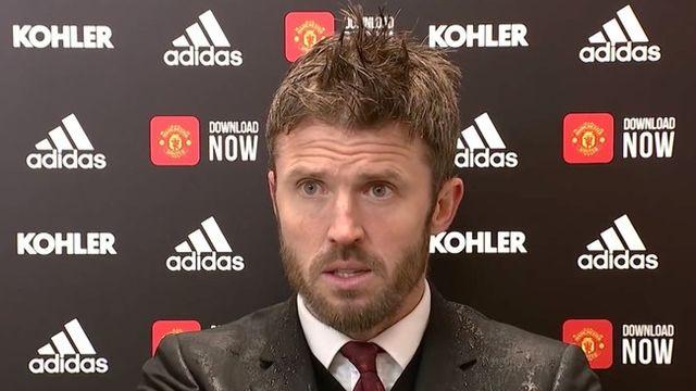 “캐릭이 유력 후보!”…계속 맨유 이끄나? “현재 선두, 다른 후보와 대화 시작할 필요 없어”